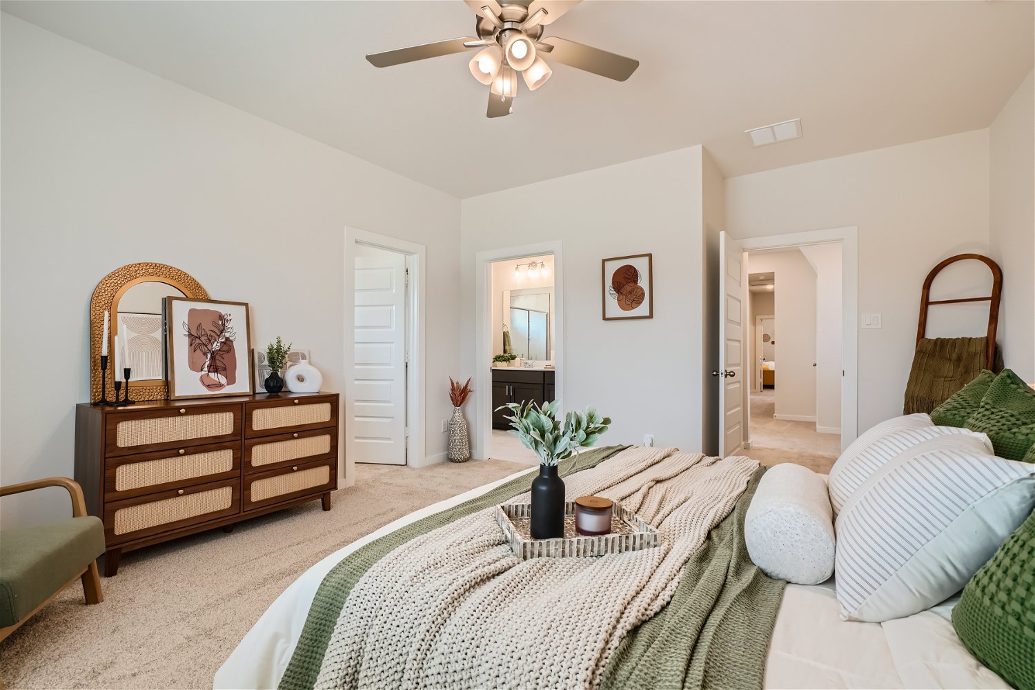 33103-Oak-Hts-Pl-Web-Quality-021-20-2nd-Floor-Primary-Bedroom