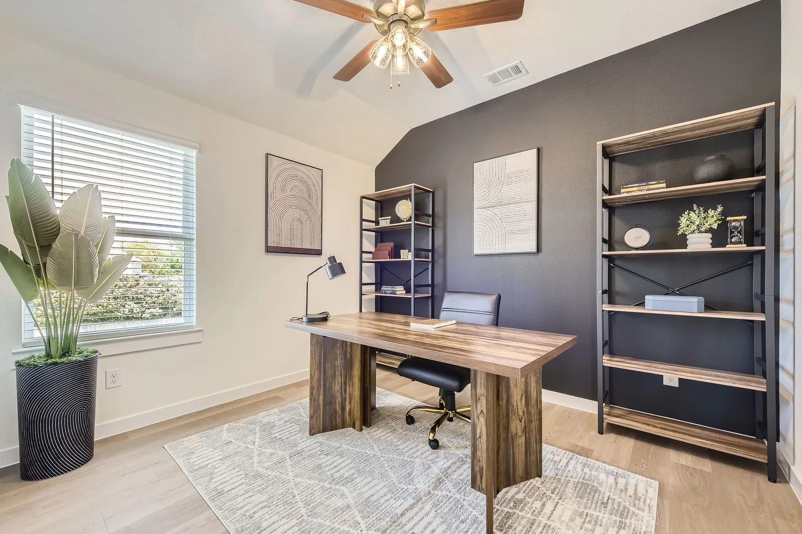 8103 Sawyer Dr - Web Quality - 021 - 31 2nd Floor Bedroom