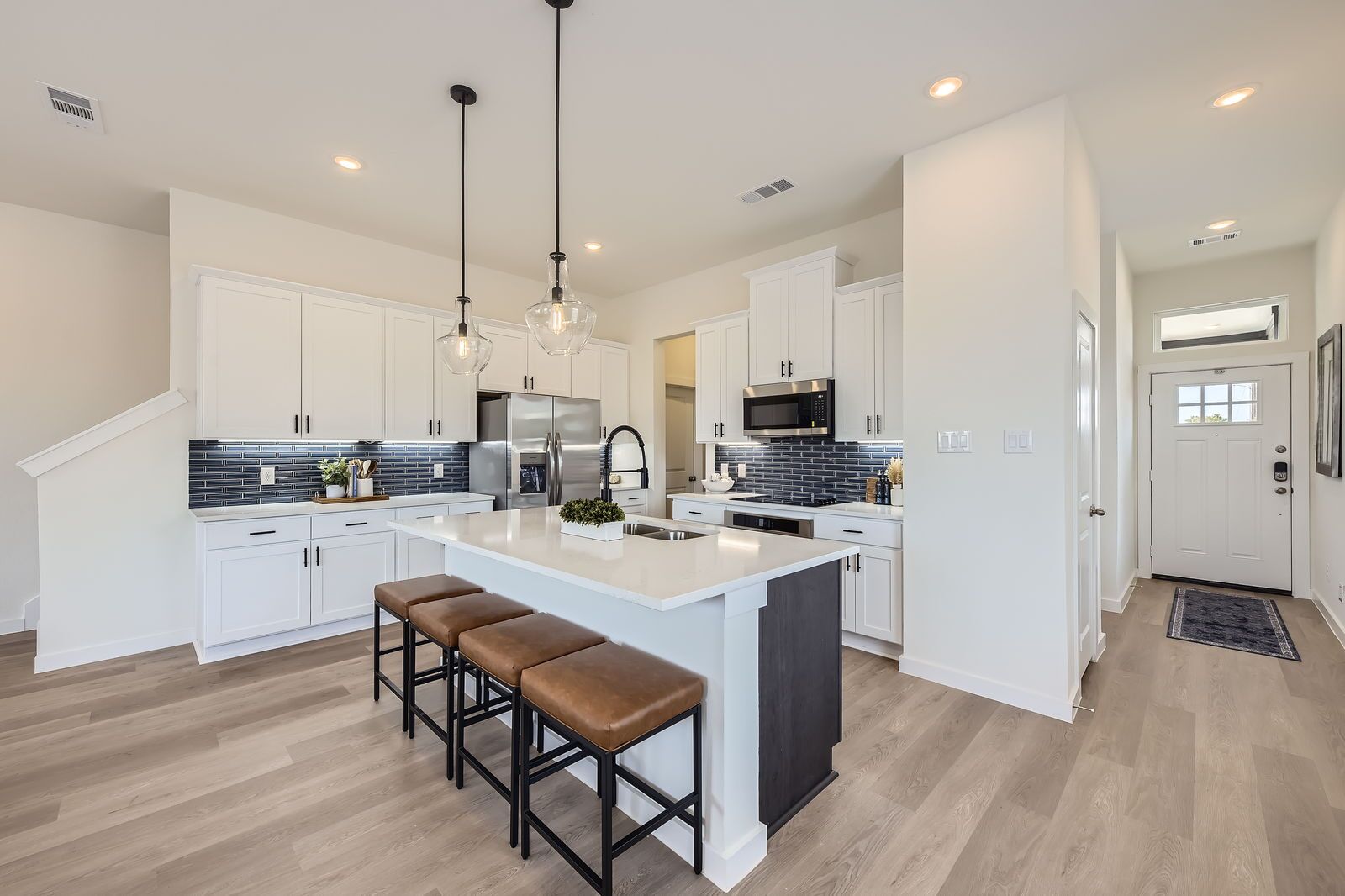 8103 Sawyer Dr - Web Quality - 010 - 15 Kitchen