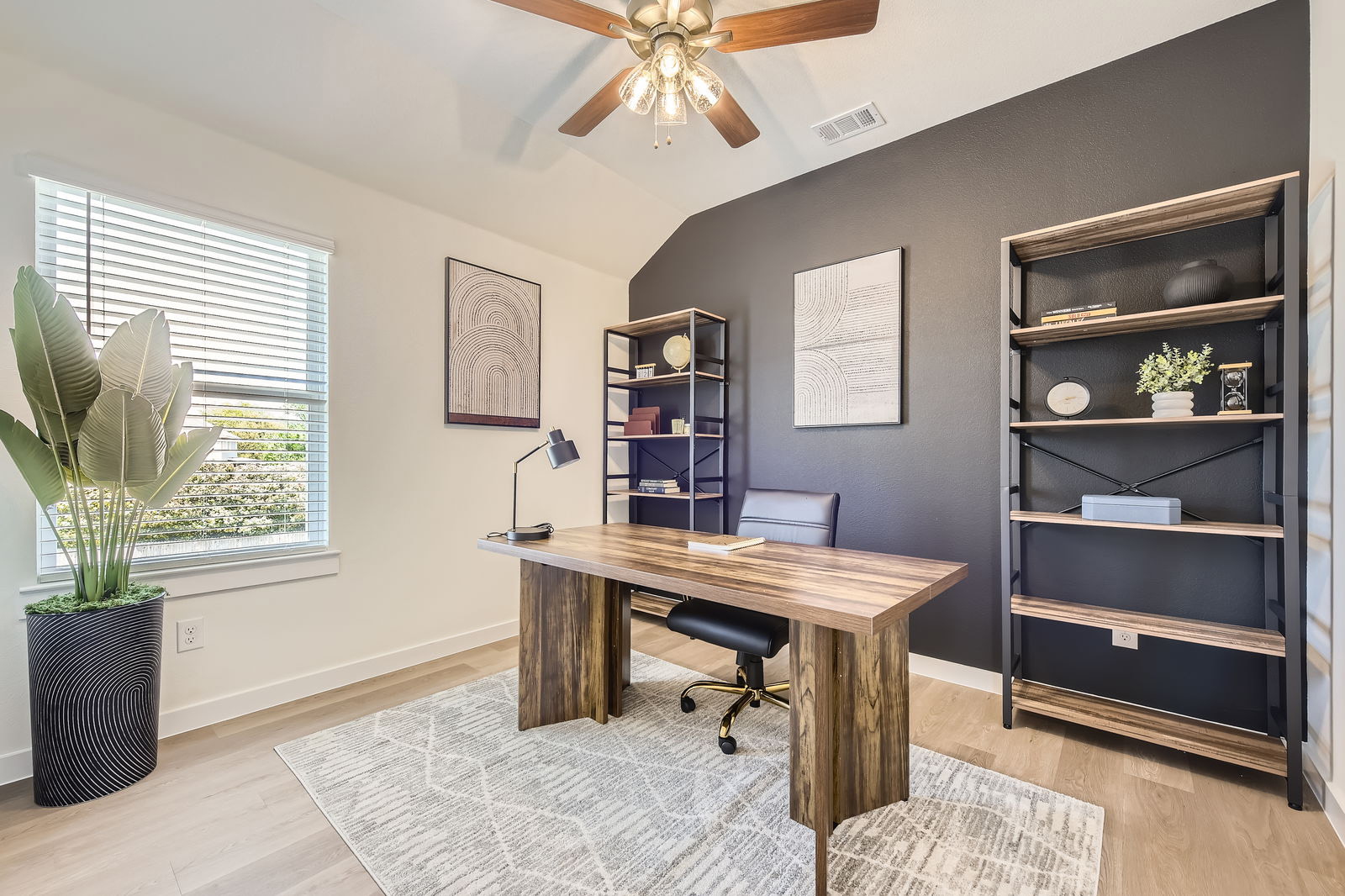 8103 Sawyer Dr - Web Quality - 021 - 31 2nd Floor Bedroom
